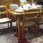 611 5569 DINING ROOM SET